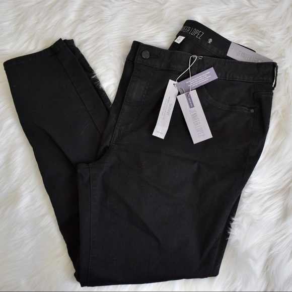 Jennifer Lopez Denim - Jennifer Lopez Black Skinny Jeans - Mid Rise - 20W